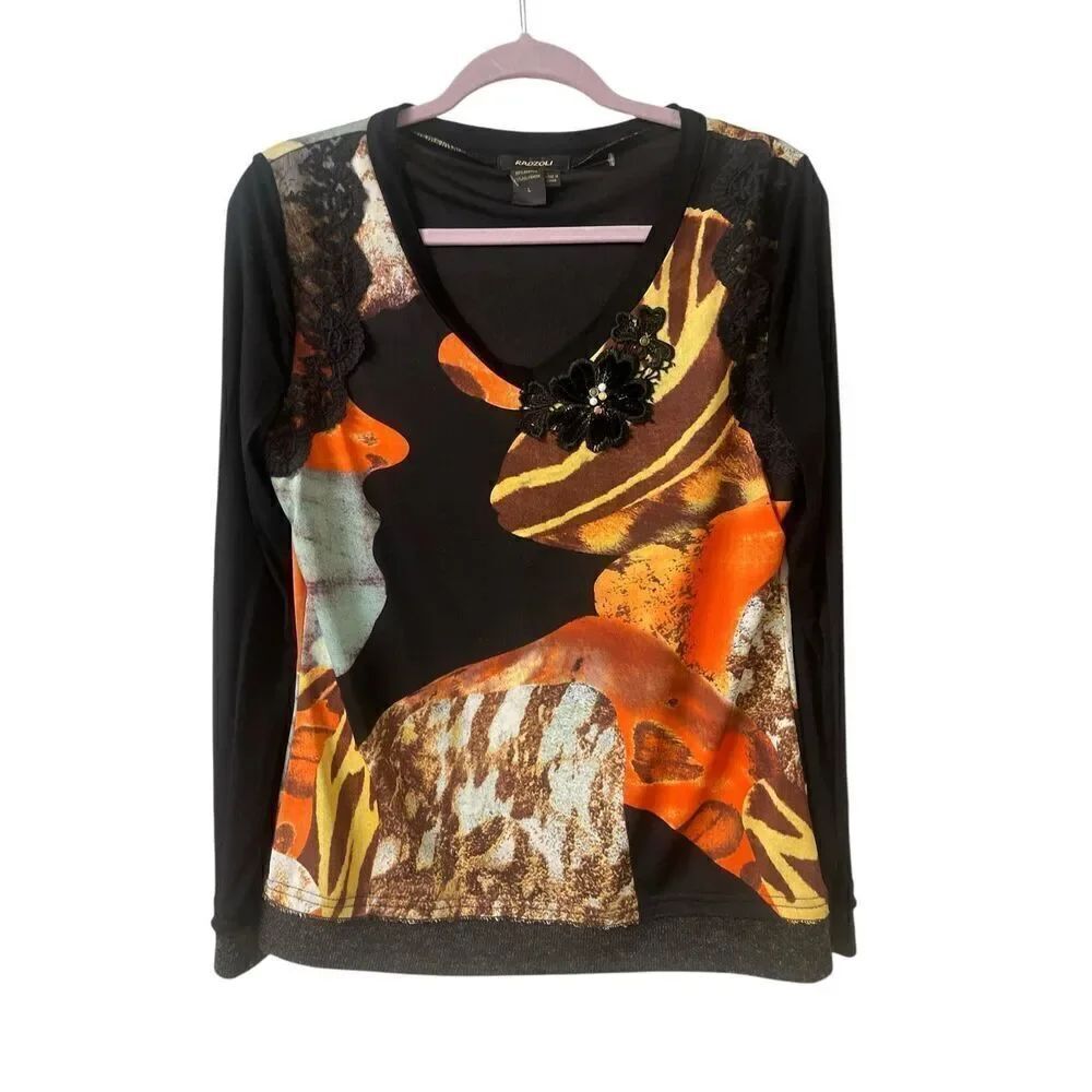 Radzoli knit top black with bold print sz large